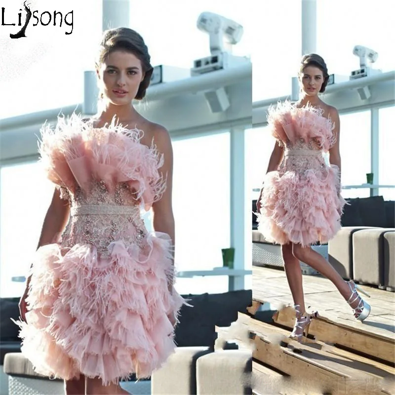 Модные розовые перья платья на выпускной с кристаллами короткое гофрированное Многоуровневое шикарное коктейльное платье девушки в Турции вечерние платья для выпускного вечера