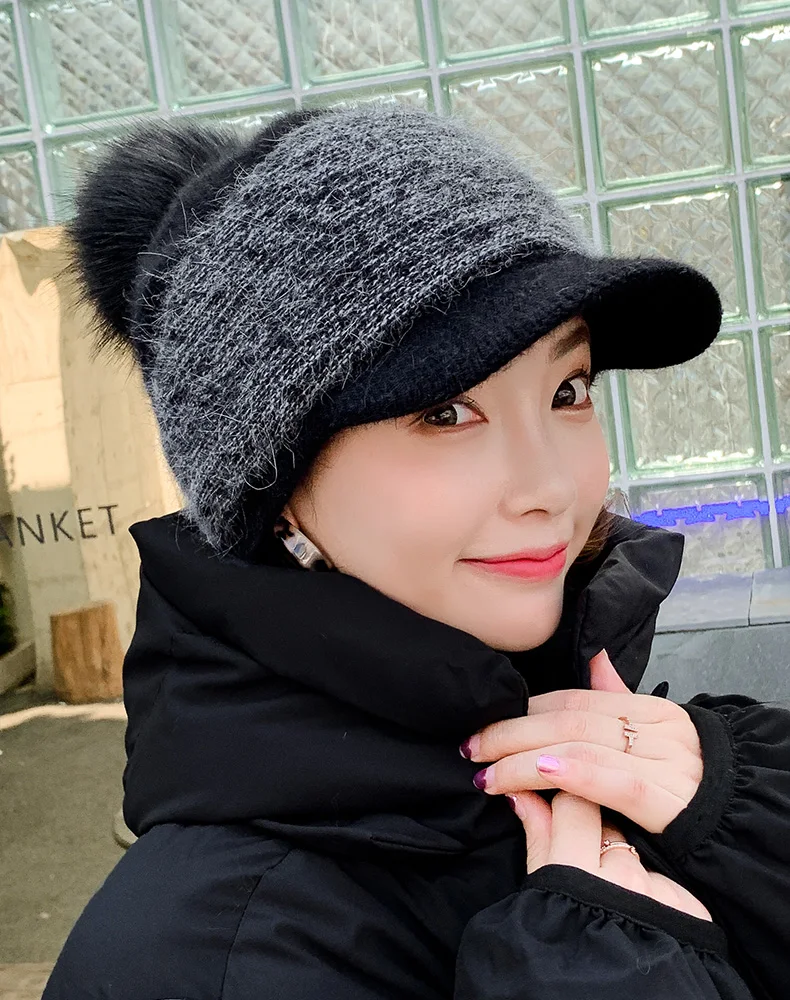 

2021 New Women Winter Hat Luxury Wool Rabbit Fur Knitted Beanie Hats Casual Soft Warm Skullies Beanies