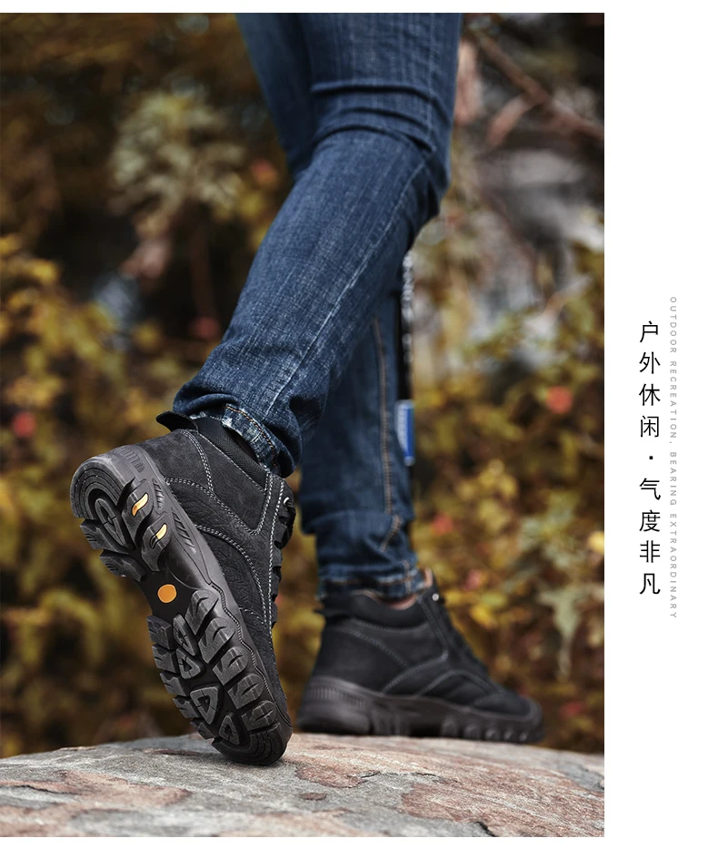 Military Tactical Boots For Men Leather Outdoors Round Toe Sneakers Men Combat Desert Casual Shoes with / no fur 2 styles