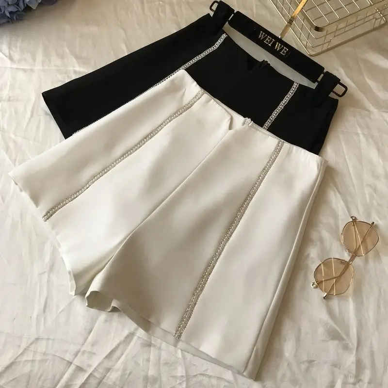 

Fashion Diamond Casual Shorts Women Joker Spring and Summer 2019 New High Waist Ins Wide Leg Trousers Girls Lady Shorts