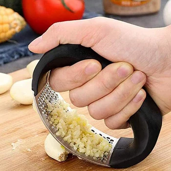 

1Pcs Stainless Garlic Press Household Manual Garlic Press Device Kitchen Press Squeezer Ginger Garlic Tools Kitchen Accessories
