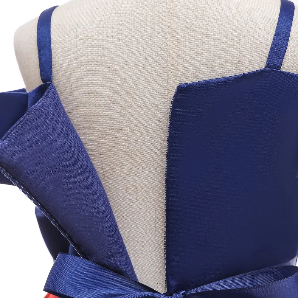 15199356118_655484822