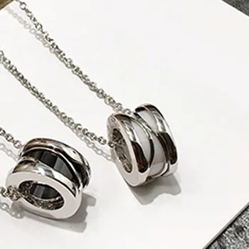 

Japan Korean popular woman man necklace high quality stainless steel punk ceramic rose gold necklace 2020 new gift wholesale