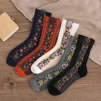 

1 Pair Autumn And Winter New Linen Pattern Cotton Women's Socks Retro Small Floral Jacquard Fashion Tube Socks For Ladies