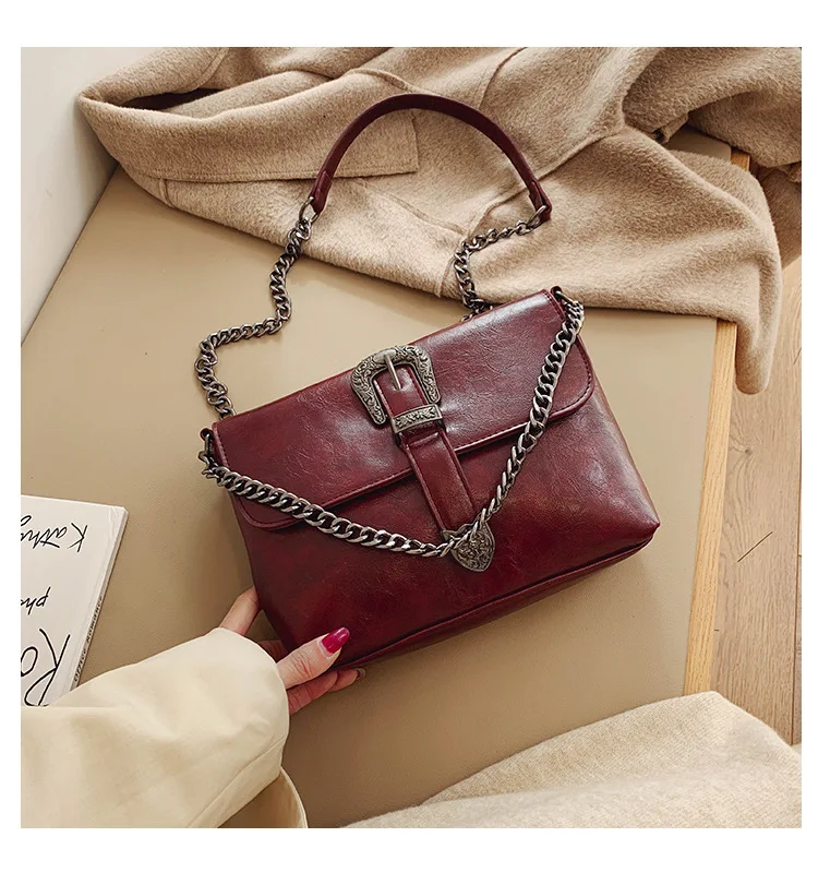 Vintage Messenger Bags Women Leather Chain Cross Body Brand Bag for Female Shoulder Messenger Bags with Strap Buckle Brown Black (2)