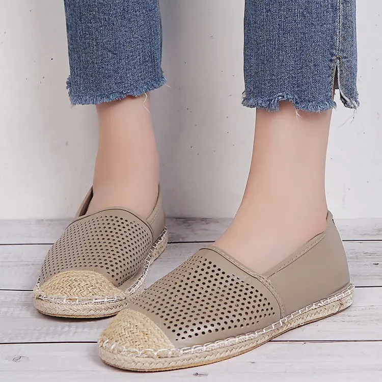 

Large Size 43 Yards Leather Hollow out Breathable Fisherman Shoes Casual Slip-on Lazy Loafers