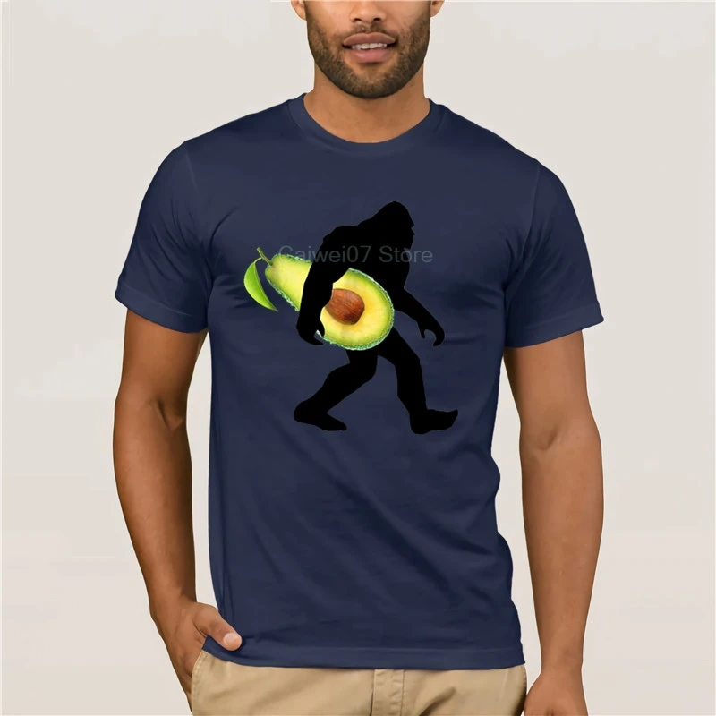 Men's Cool Sleeve T-Shirt men Bigfoot Carrying Avocado Shirt Funny Keto Vegan Sasquatch fashion T-shirt men
