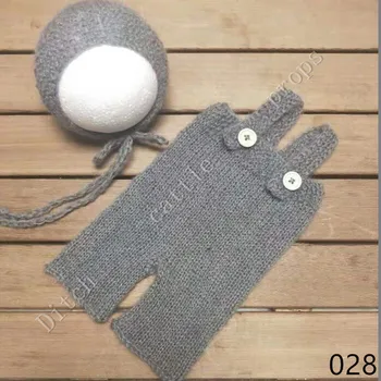 

Newborn photography props, newborn hats & pants, hand-woven