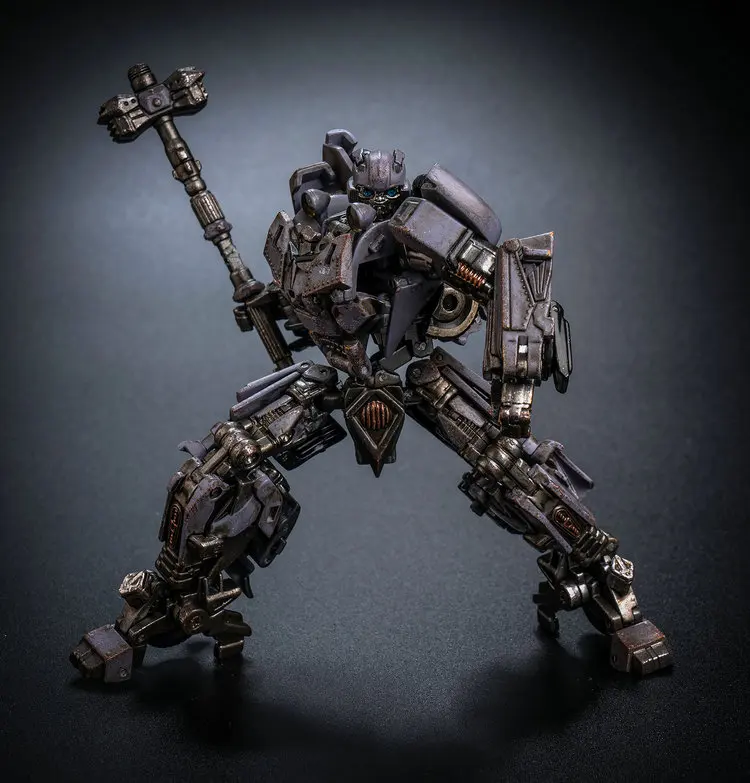 

Toyworld TW-FS03 Bee World War II Movie Film Edtion Alloy Old Painting SS Scale Collection Action Figure Robot Toys