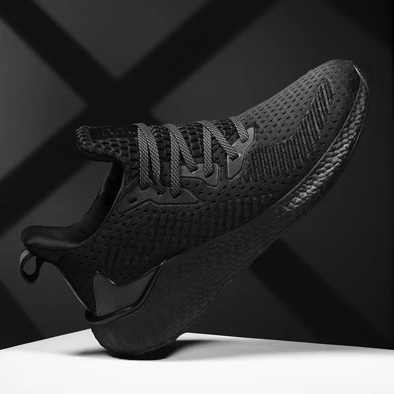 

Classic Running Shoes for Men Breathable Gym Shoes Sports Sneakers Comfortable Jogging Shoes Black Zapatillas Hombre Deportiva