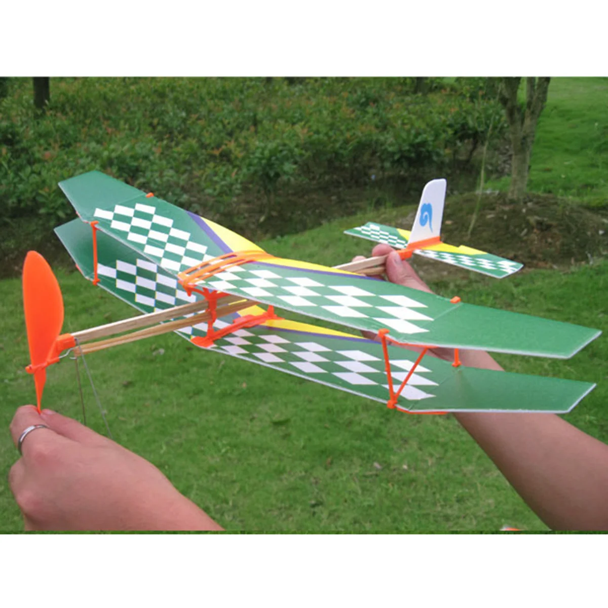 DIY Biplane самолет Резиновая лента самолет ребенок открытый комплект самолета набор собрать пропеллер небо Летающий ветер Детская игрушка