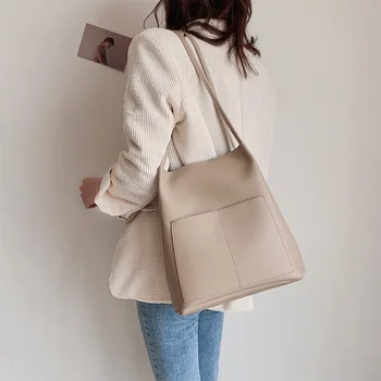 

20 new fashion pu soft leather handbag Korean version of the trendy simple wild shoulder bag large capacity ladies crossbody bag