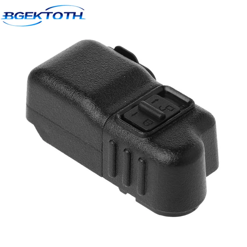 

BGEKTOTH Audio Adapter Connector for Motorola XiR P6600 P6628 XPR3500 DEP550 MTP3550 Walkie Talkie Radio Earpiece Converter