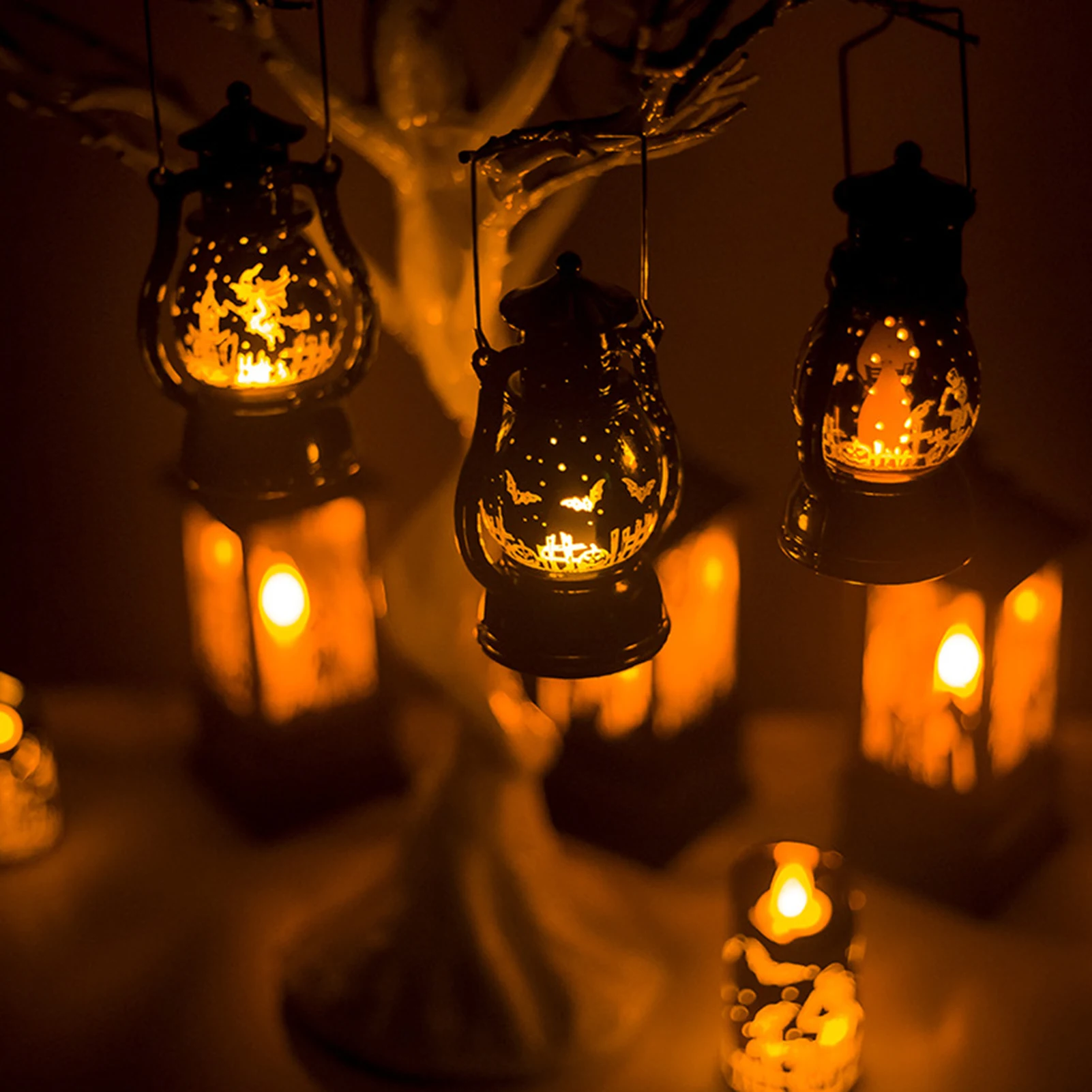 

Warm Light Storm Lantern Halloween Pattern Small Led Lamp Decoration Halloween Pendant