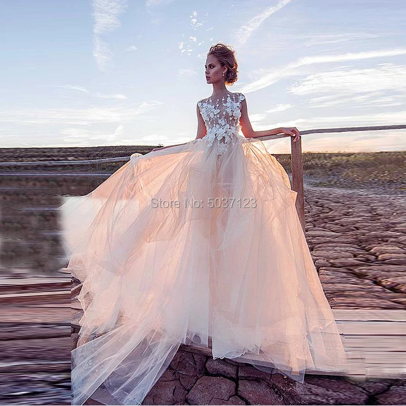 

Boho Champagne Wedding Dresses 2019 A Line Scoop Cap Sleeves Illusion Button Wedding Bridal Gowns Vestido De Noiva Sweep Train