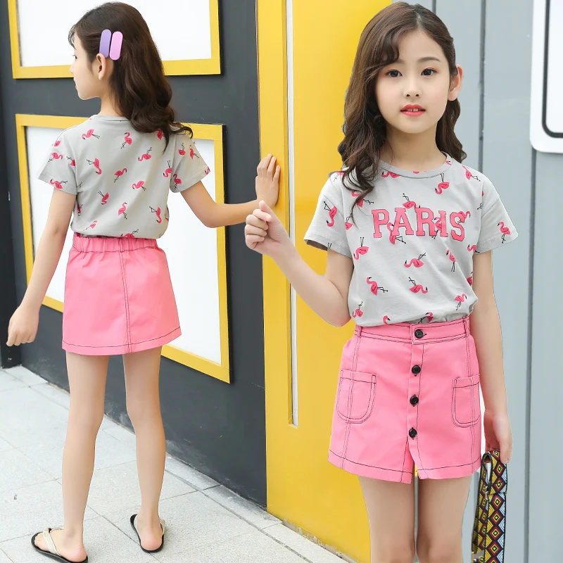 Шорты для девочек-подростков; комплект одежды; футболка с короткими рукавами и рисунком Фламинго; розовая юбка; комплект из 2 предметов