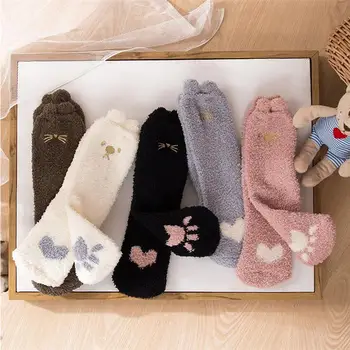 

5 Pairs Women Coral Fleece Socks Cat Paw Plush Socks Ankle Highs Socks Mid Autumn Winter Thicken Floor Socks for Home