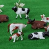 New 10pcs 1:87 Diy HO Scale Colorful Cow Model Train Layout Model Building Toys  1