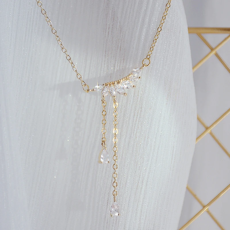 Luxury Shine Crystal Rhinestone Angel Wing CZ Necklace for Women AAA Cubic Transparent Zirconia Clavicel Chain Bijoux Pendant