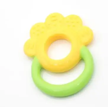 1PCS-Cute-Colorful-Rainbow-Rings-Baby-Teether-Toy-Crib-Bed-Stroller-Hanging-Rattles-Toy-Decoration-Educational (2)