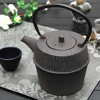 

Kettle with a sieve 1 l "Futun", brown