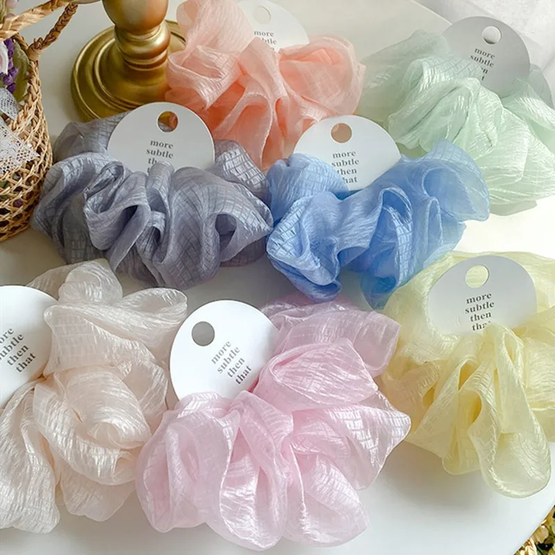 Рисунок 5 - Модные большие резинки для волос