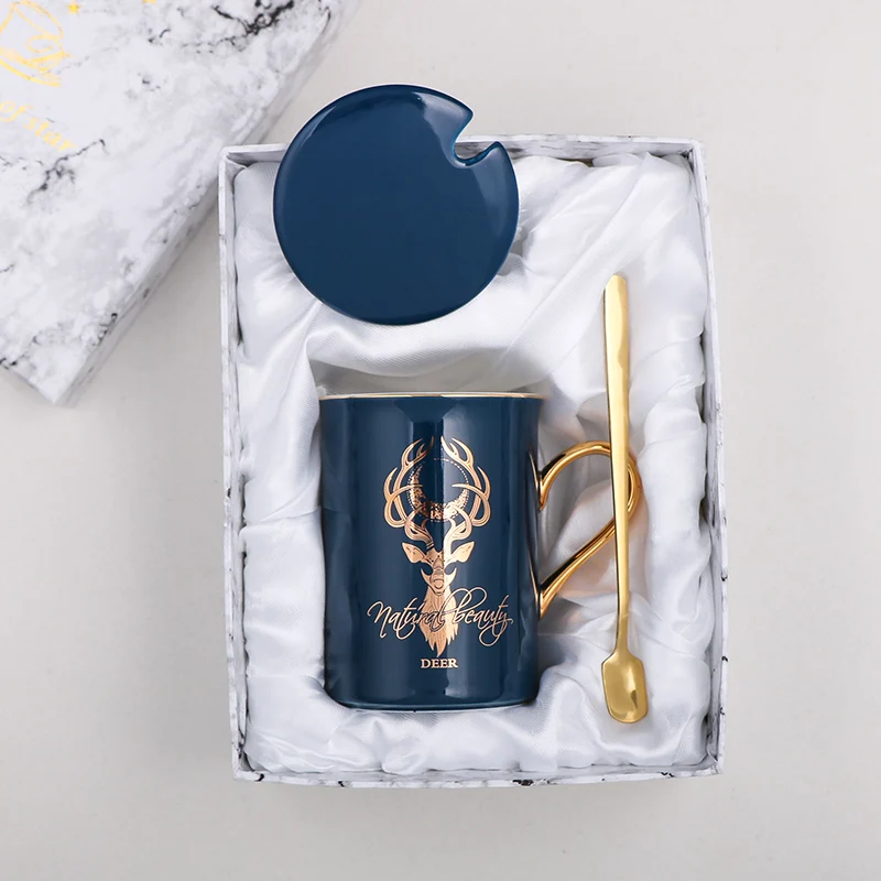 Нордический INS костяной фарфор Золотая чашка с покрытой ложкой пара чашка Подарочная коробка набор с простой офисной кофейной чашкой