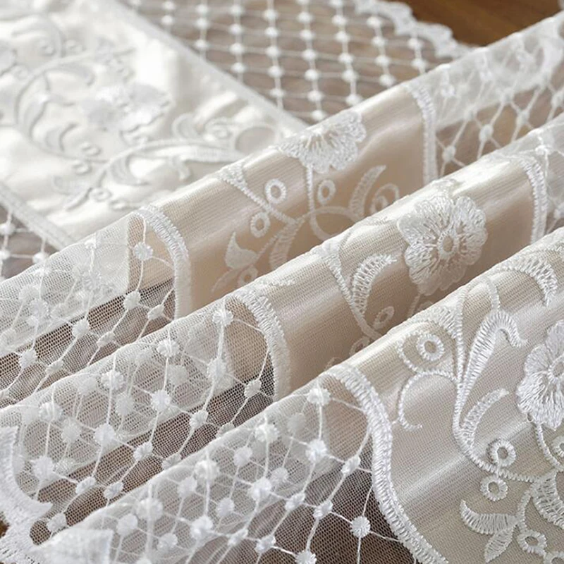 Proud Rose Lace Table Flag Romantic Tablecloth Princess Table Runner Beige TV Ark Cover Cloth French Hotel Decoration