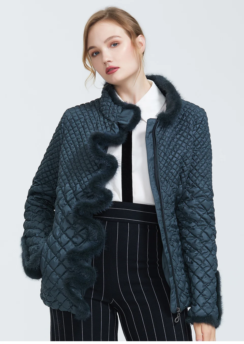 Astrid Зима новое поступление женская куртка верхняя одежда высокое качество короткий стиль фиолетовый цвет новая мода зимнее пальто для женщин AM-8828