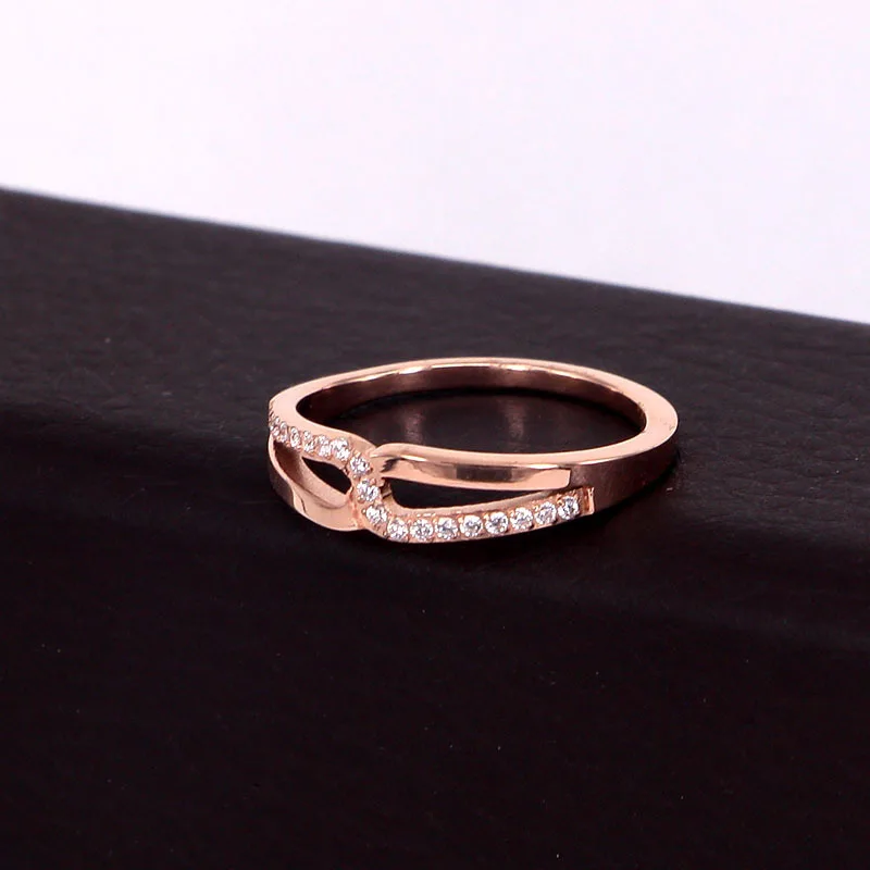 10440634556_1616157774