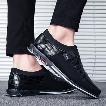 

Plus Size 38-46 NEW 2020 Genuine Leather Men Casual Shoes Mens Loafers Moccasins Breathable Slip on Driving Shoes