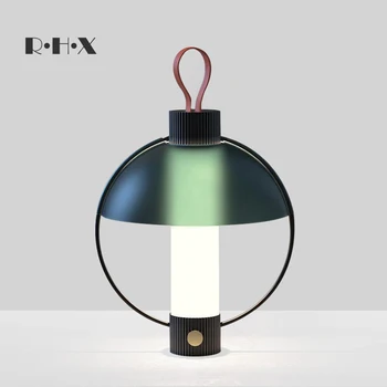 

Post Modern Desk Lamp Originality Northern Europe Wind Arts Personality Model Tenant Hall Study Designer Portable Desk Lamp