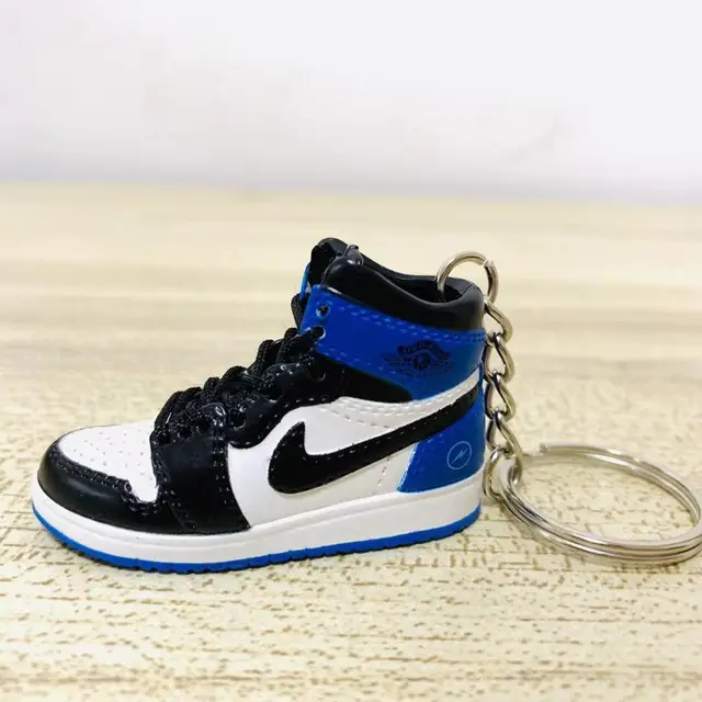 Dropshipping aj1 offwhite Chicago sneaker sleutelhanger Air Jordan 1 3D  Mini Sneaker Verboden Sport schoen Sneaker sleutelhangers|Sleutelhangers| -  AliExpress