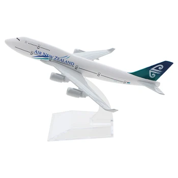 

16cm Air New Zealand Boeing 747 Aircraft Model Diecast Metal Model Airplanes 1:400 Metal Aeroplane Plane Airplane Model Toy