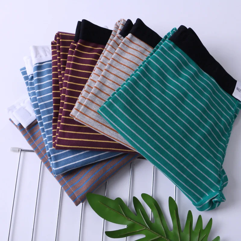 12028270998_1878220745