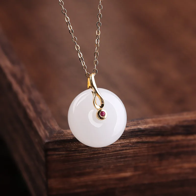 

direct sales fashion accessories wholesale S925 pure silver gold-plated women's Hetian jade safety buckle Pendant
