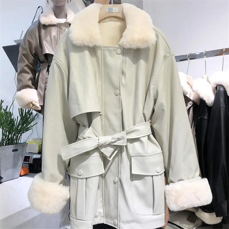 Модная осенне-зимняя женская куртка из искусственной кожи с поясом, теплая кожаная куртка из овечьей шерсти, женская теплая байкерская куртка, пальто C6030 - Цвет: beige parkas