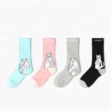 Colorful Hot Sale Outdoor Soft Terry Custom Design Socks Women Crew Socks
