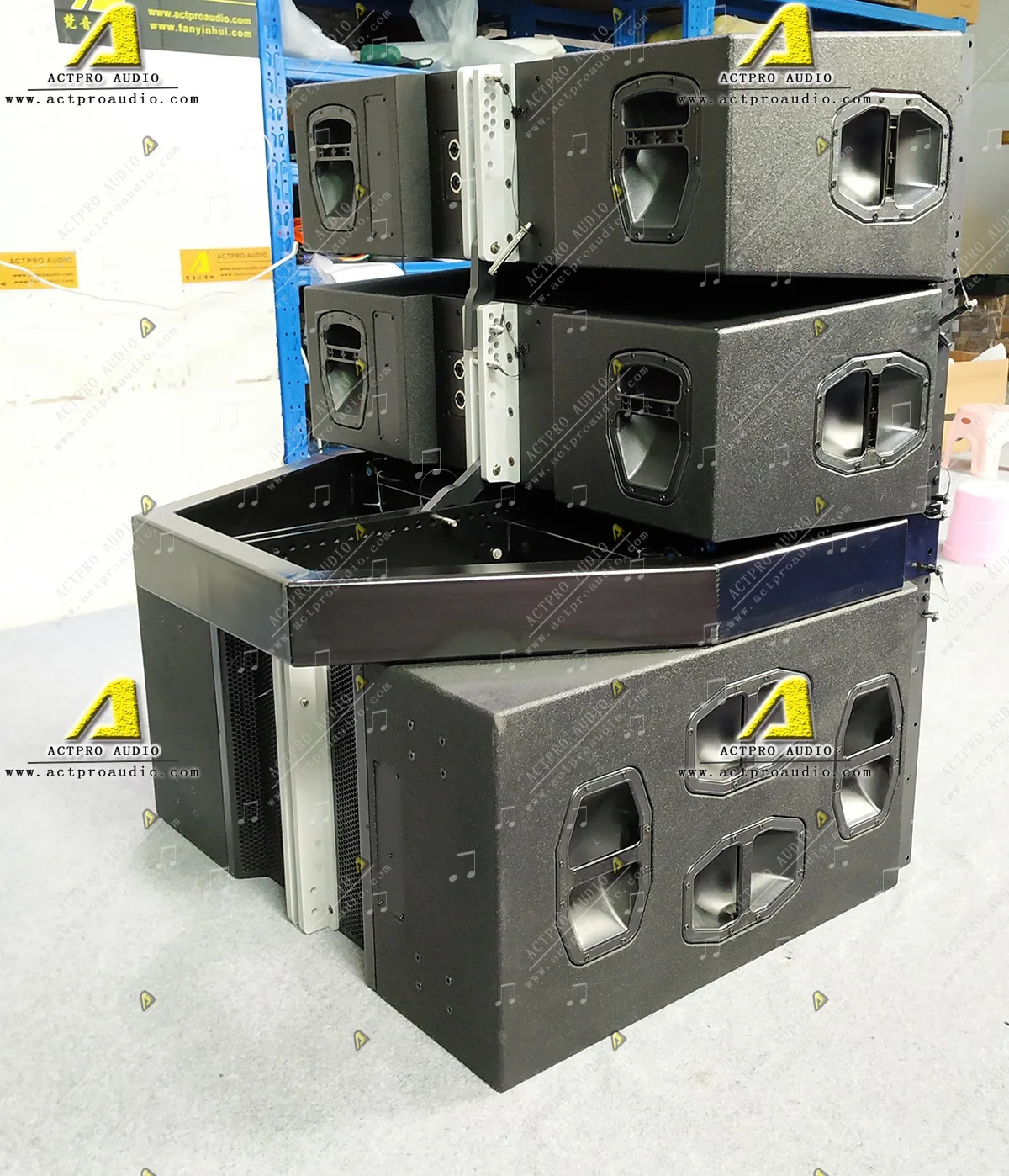 

J8 2X12′′ Professional 3-Way PRO Audio Line Array
