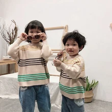 Зимние теплые свитера в полоску для мальчиков и девочек, детский СВОБОДНЫЙ Модный вязаный свитер, одежда