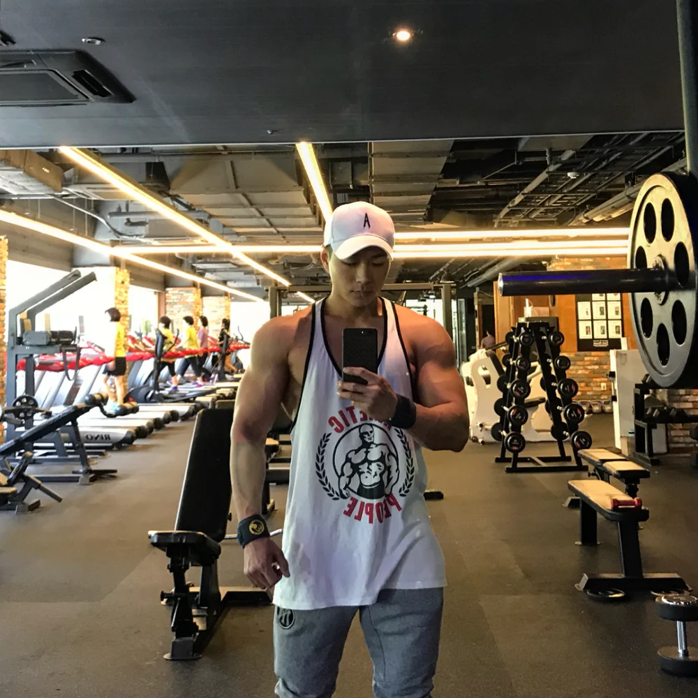 Gyms Tank Tops Men Elastic Cotton Vest O-Neck Gyms Tank Top Men Sleeveless Shirts Muscle Men Fitness Tops