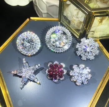 

Zircon light proof Mini button fashion small fresh small Brooch small decorative fine pin