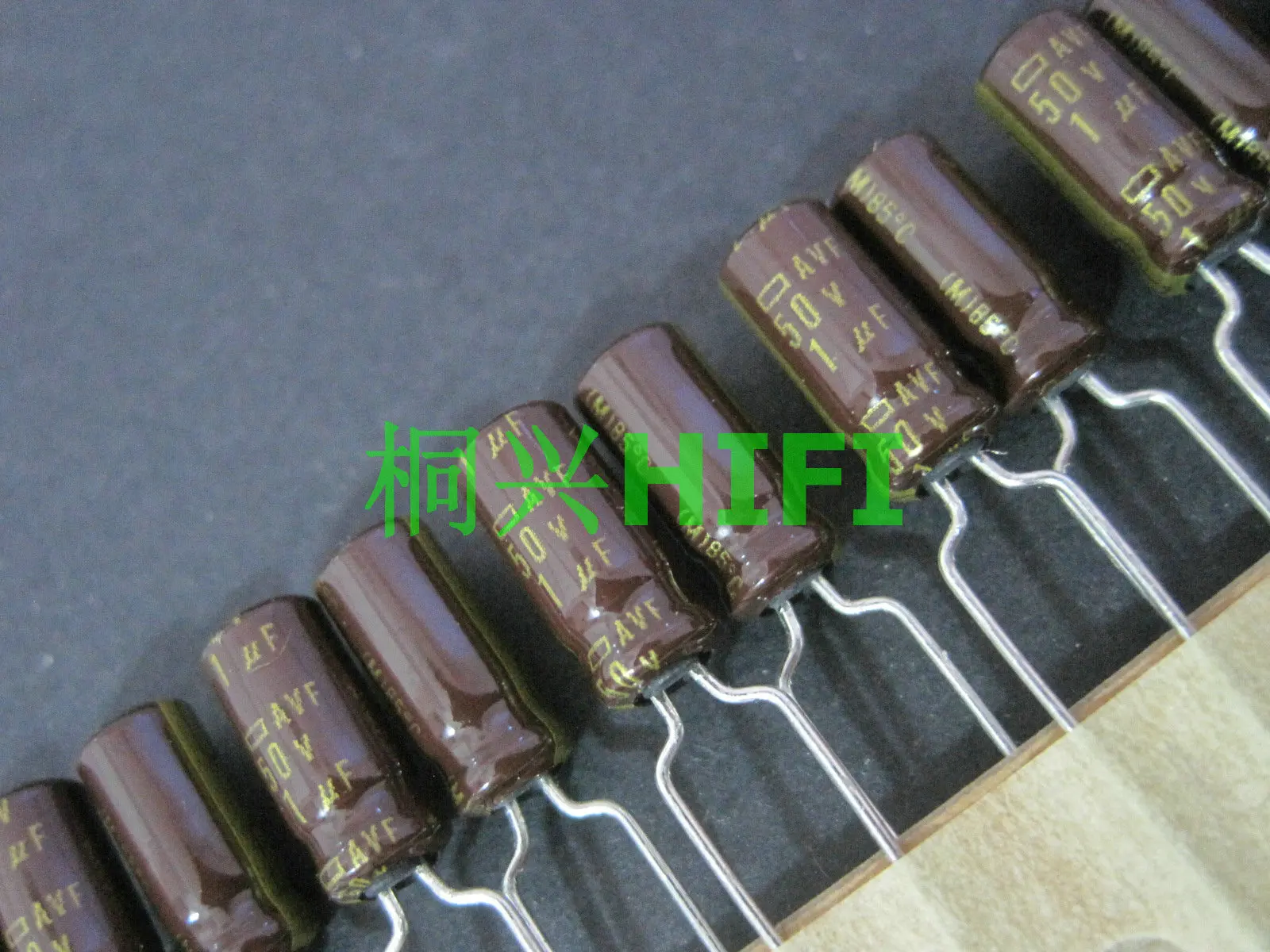 Японский усилитель звука NIPPON AVF 50 в 1 мкф 5x11 мм NCC мкФ электролитический