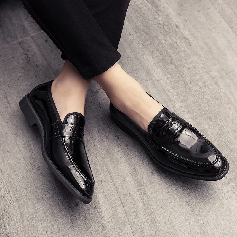 2019new spring leather shoes luxury mens formal shoes leather men classic Business dress shoes Bright skin loafers men shoes