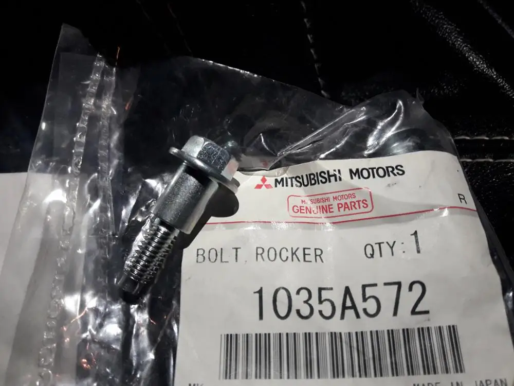 Болт крышки клапана для mitsubiши i LANCER OEM: 1035A572|Блоки и детали| |