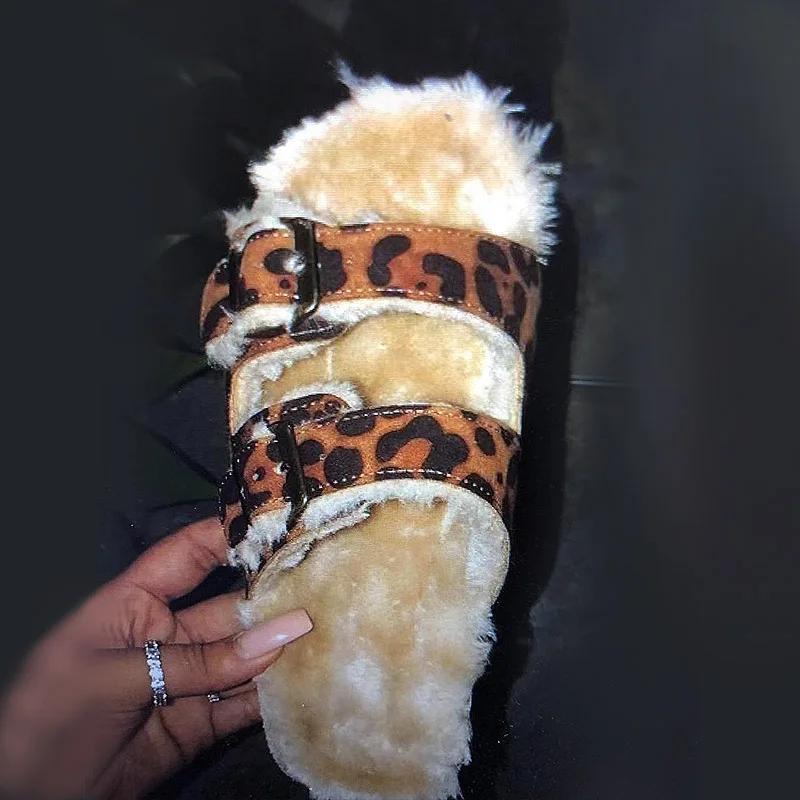 Leopard Print Новинка; зимние женские плюшевые тапочки; пикантные шлепанцы со змеиным и леопардовым принтом для дома и улицы; теплые женские меховые Тапочки - Цвет: Leopard Print