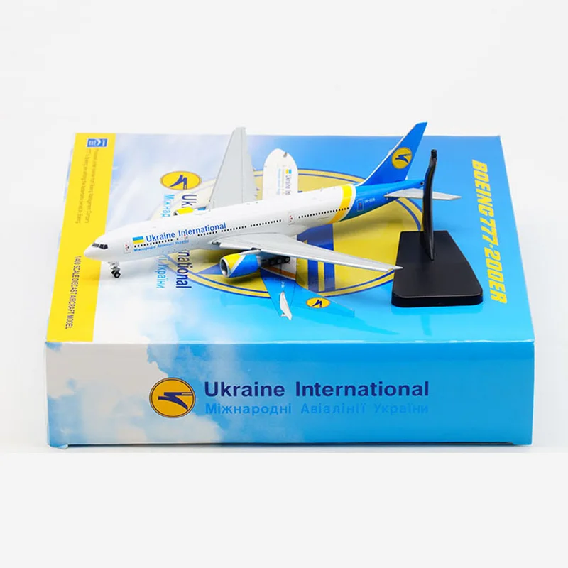16 см, 1/400 масштаб, Boeing 777, украинские авиалинии, твердый самолет с шасси, колесо, модель игрушечного самолета, литая под давлением, модель самолета из сплава