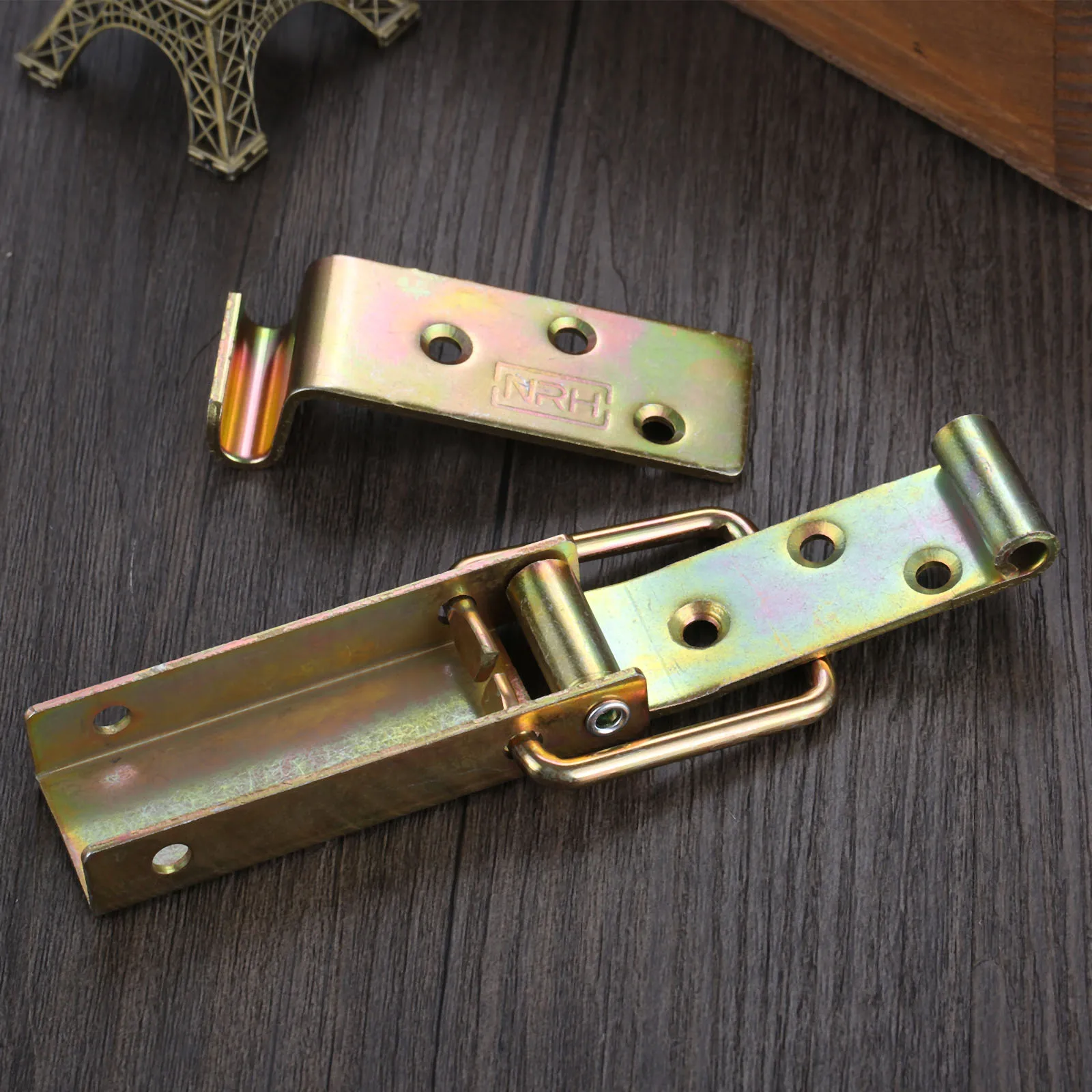 

1Pc Iron Wooden Box Catch Clasp Hasp Latch Toolbox Lock Jewelry Box Hinges Hasp Furniture Hardware Accessories 100*26mm