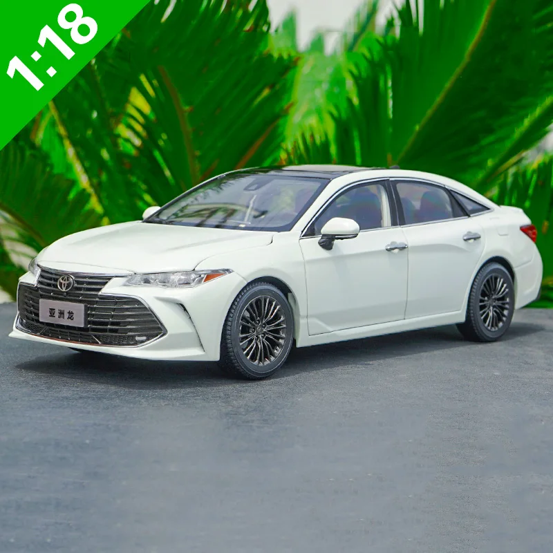 

1:18 scale AVALON simulation alloy car model diecast metal vehicle toy collection display souvenirs kid children adult gift show