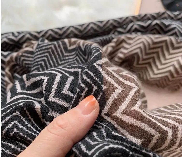 Красивые шеврон печати шарфы шали хлопок пляж Геометрическая Печать длинный широкий шарф хиджаб глушитель 3 цвета